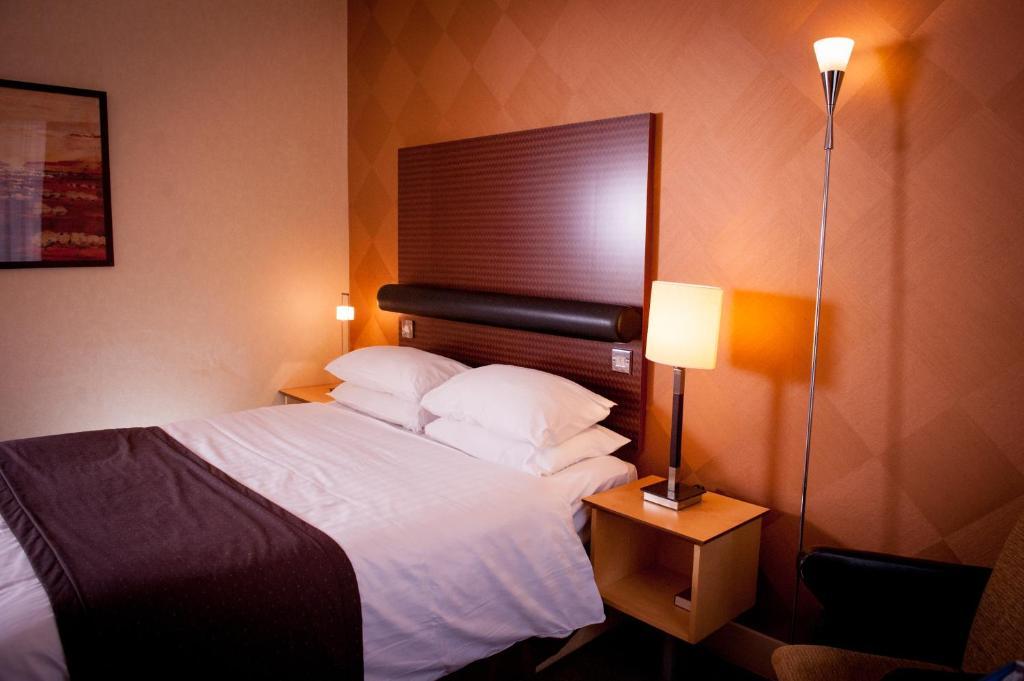 The Angel Hotel Κάρντιφ Εξωτερικό φωτογραφία